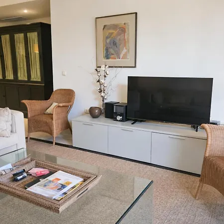 Beachfront In San Pedro - Pass The Keys Apartamento *