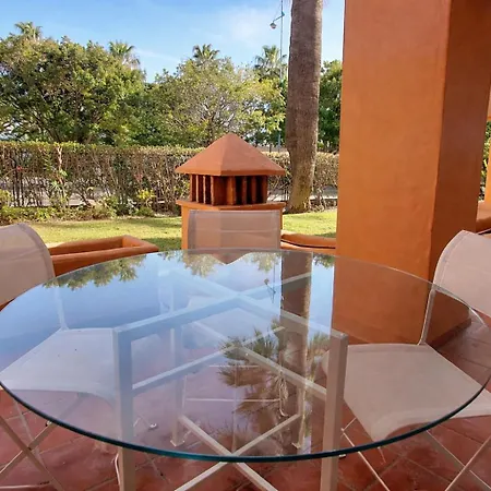 Apartamento Beachfront In San Pedro - Pass The Keys *